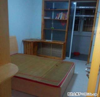立新小区2室1厅空调太阳能电视机冰箱床衣橱水电煤暖800元 - 枣庄28生活网 zaozhuang.28life.com