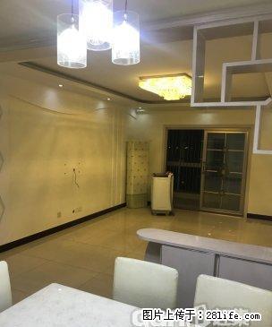 青檀路光明路交界处，鑫和国际，10楼三室二厅130平方，空调 - 房屋出租 - 房屋租售 - 枣庄分类信息 - 枣庄28生活网 zaozhuang.28life.com