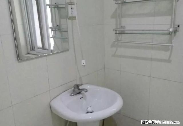 急租东湖湾小区两室两厅厅油烟机燃气灶三楼简单家具900元 - 房屋出租 - 房屋租售 - 枣庄分类信息 - 枣庄28生活网 zaozhuang.28life.com