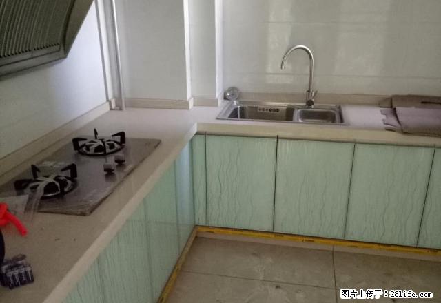 东湖豪庭三室两厅太阳能热水器窗帘灶具晾衣架沙发 - 房屋出租 - 房屋租售 - 枣庄分类信息 - 枣庄28生活网 zaozhuang.28life.com