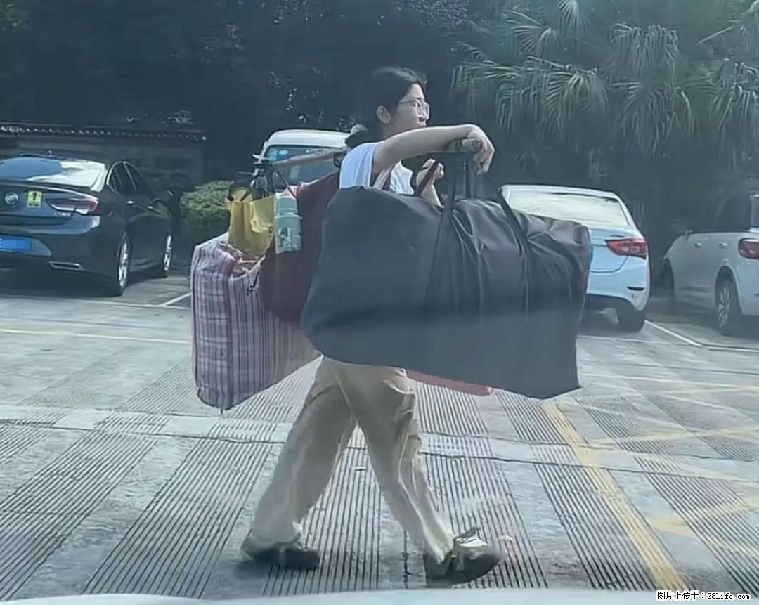 全网追的“扁担女孩”，找了一份暑假工，时薪12元 - 枣庄生活资讯 - 枣庄28生活网 zaozhuang.28life.com